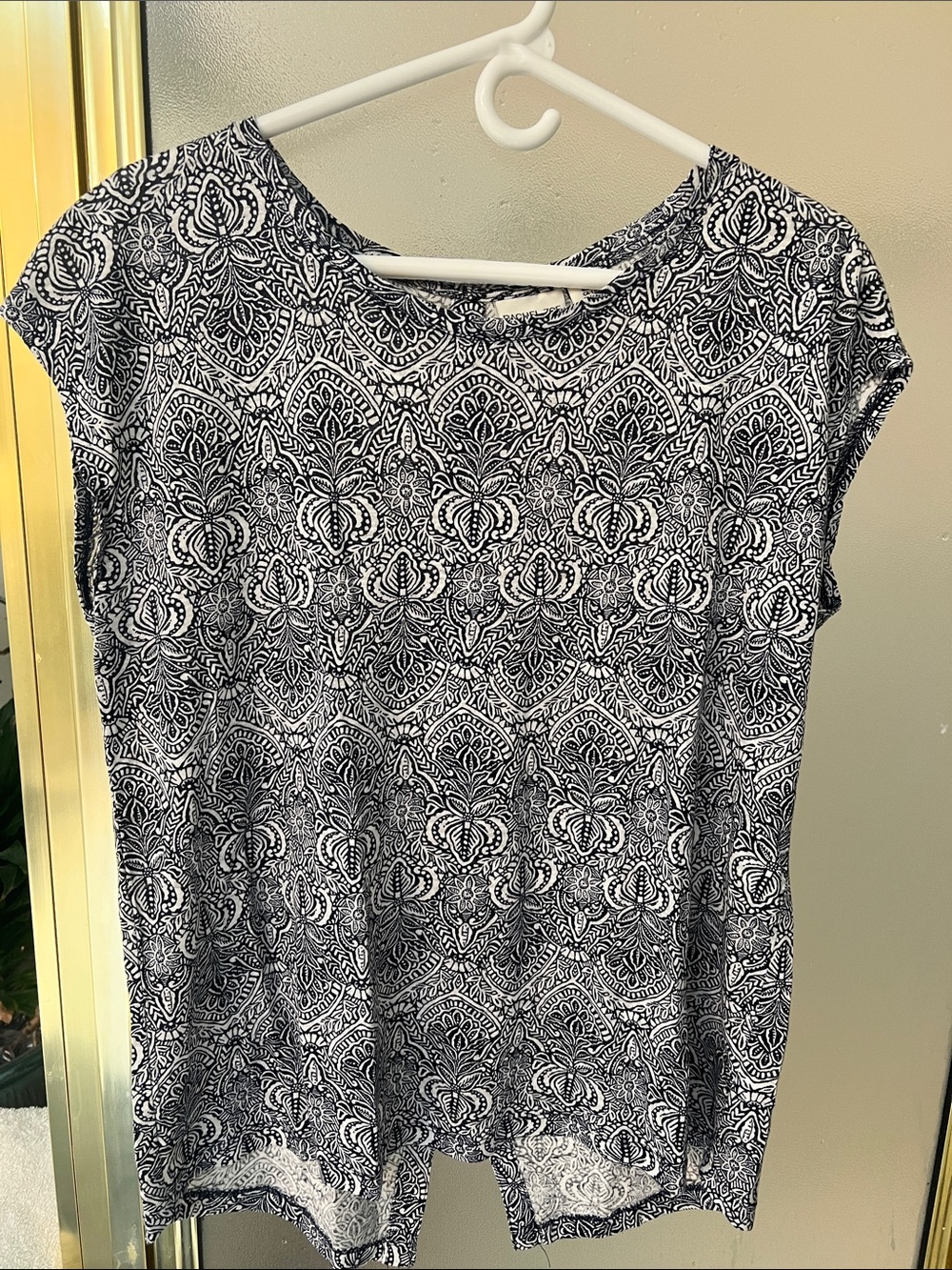 Rachel Zoe Black & White Printed Cap-Sleeve Tunic Top